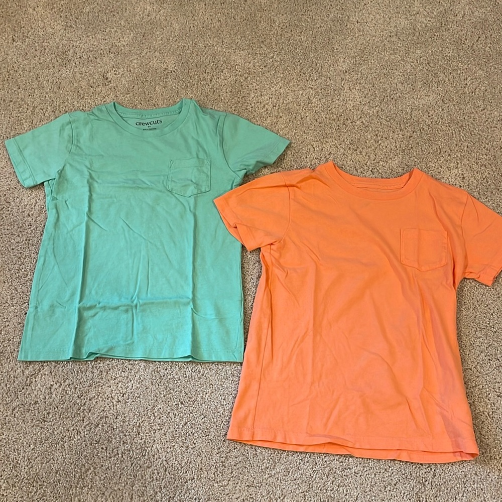 Crew cuts by J. Crew set of two tee shirts, size 6-7